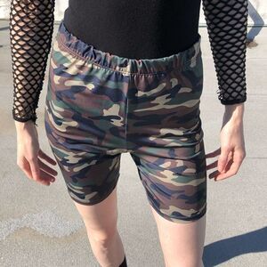 3/$15 Better Be Camo Army Bike Shorts S/M gently worn